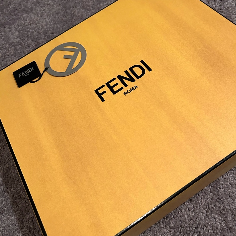 ✨Fendi Ankle boots✨